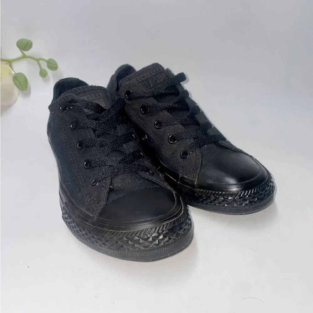 Converse Kids Black Low Top Sneakers